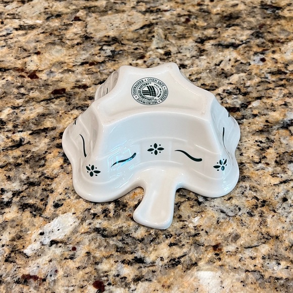 Longaberger Pottery, SHAMROCK RAMEKIN Made In USA Green EUC - Picture 6 of 6